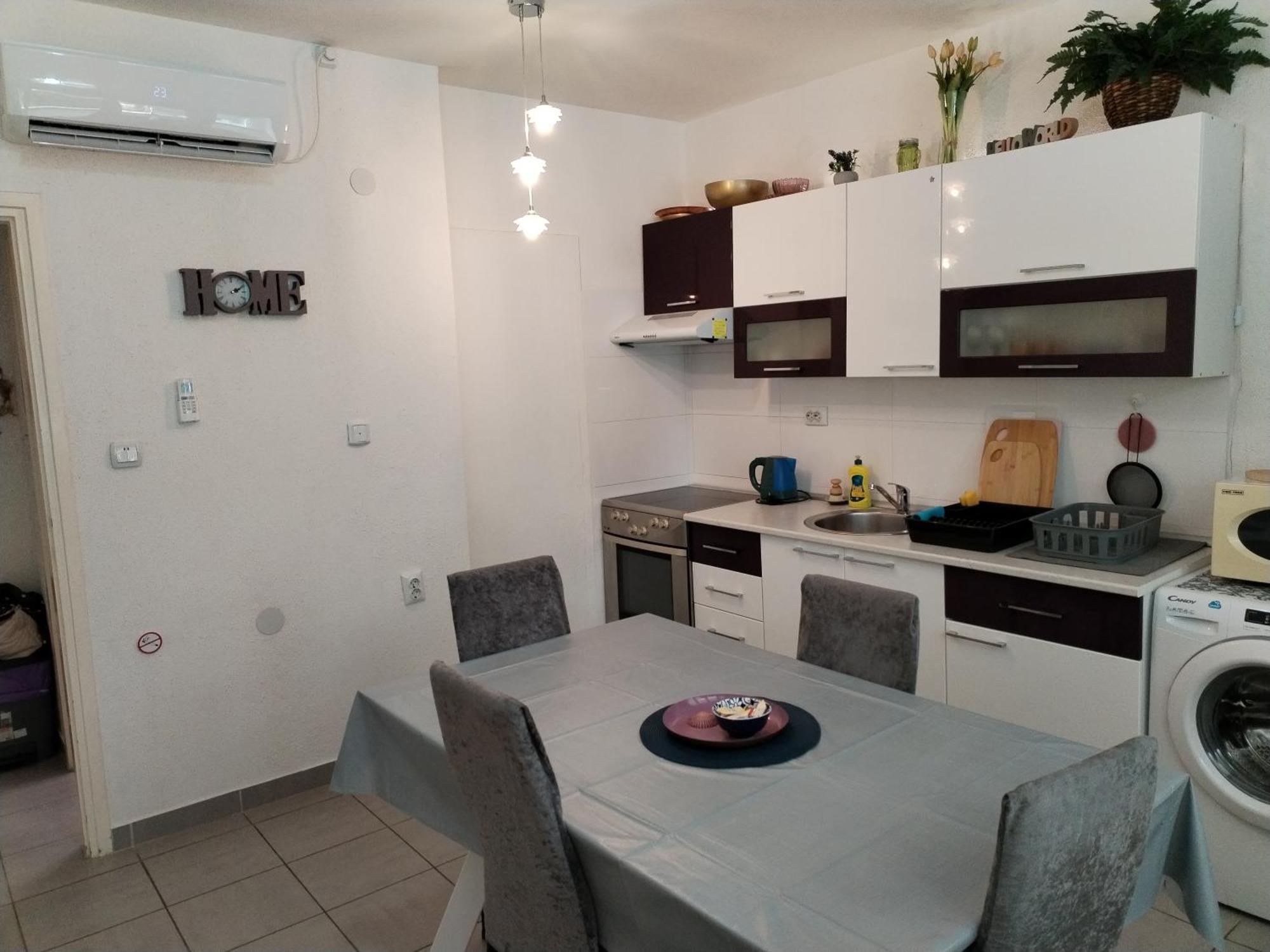 Apartment Suzana 2Br Split With Balcony Eksteriør bilde
