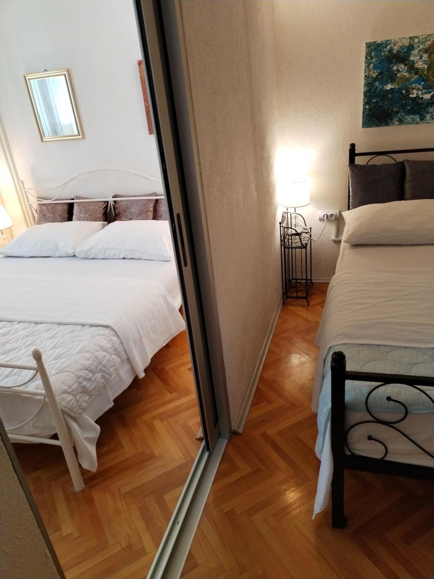 Apartment Suzana 2Br Split With Balcony Eksteriør bilde
