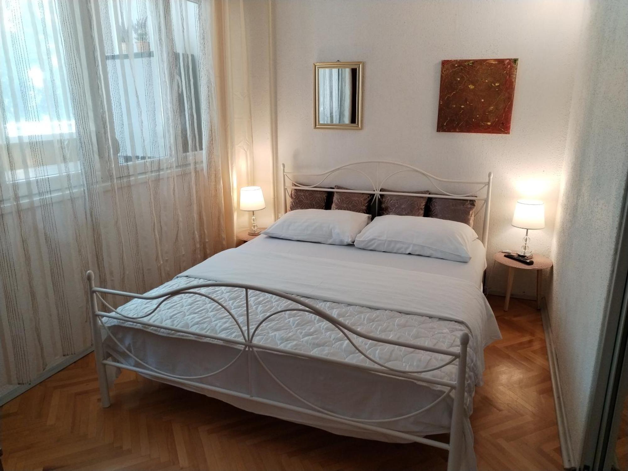 Apartment Suzana 2Br Split With Balcony Eksteriør bilde