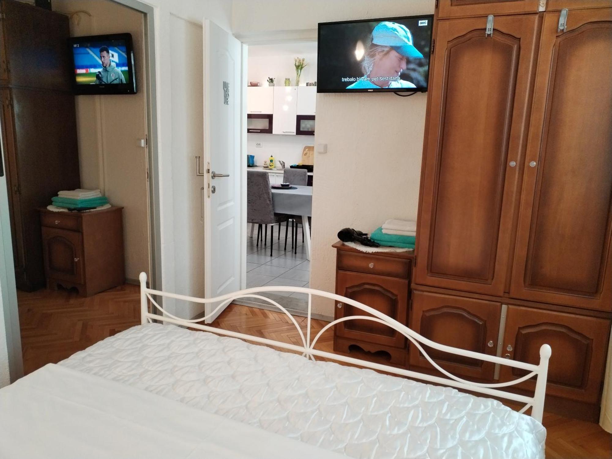 Apartment Suzana 2Br Split With Balcony Eksteriør bilde