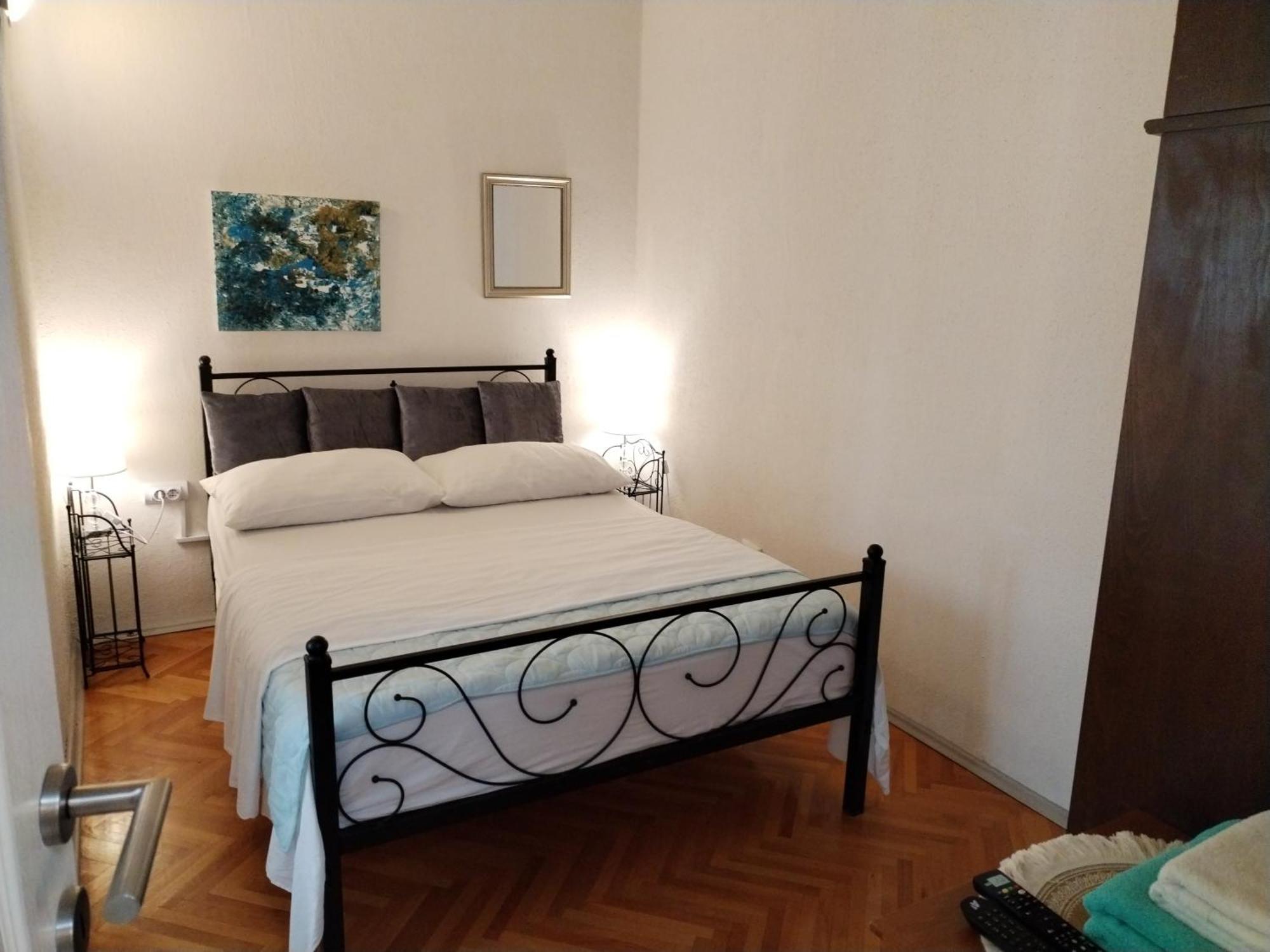 Apartment Suzana 2Br Split With Balcony Eksteriør bilde